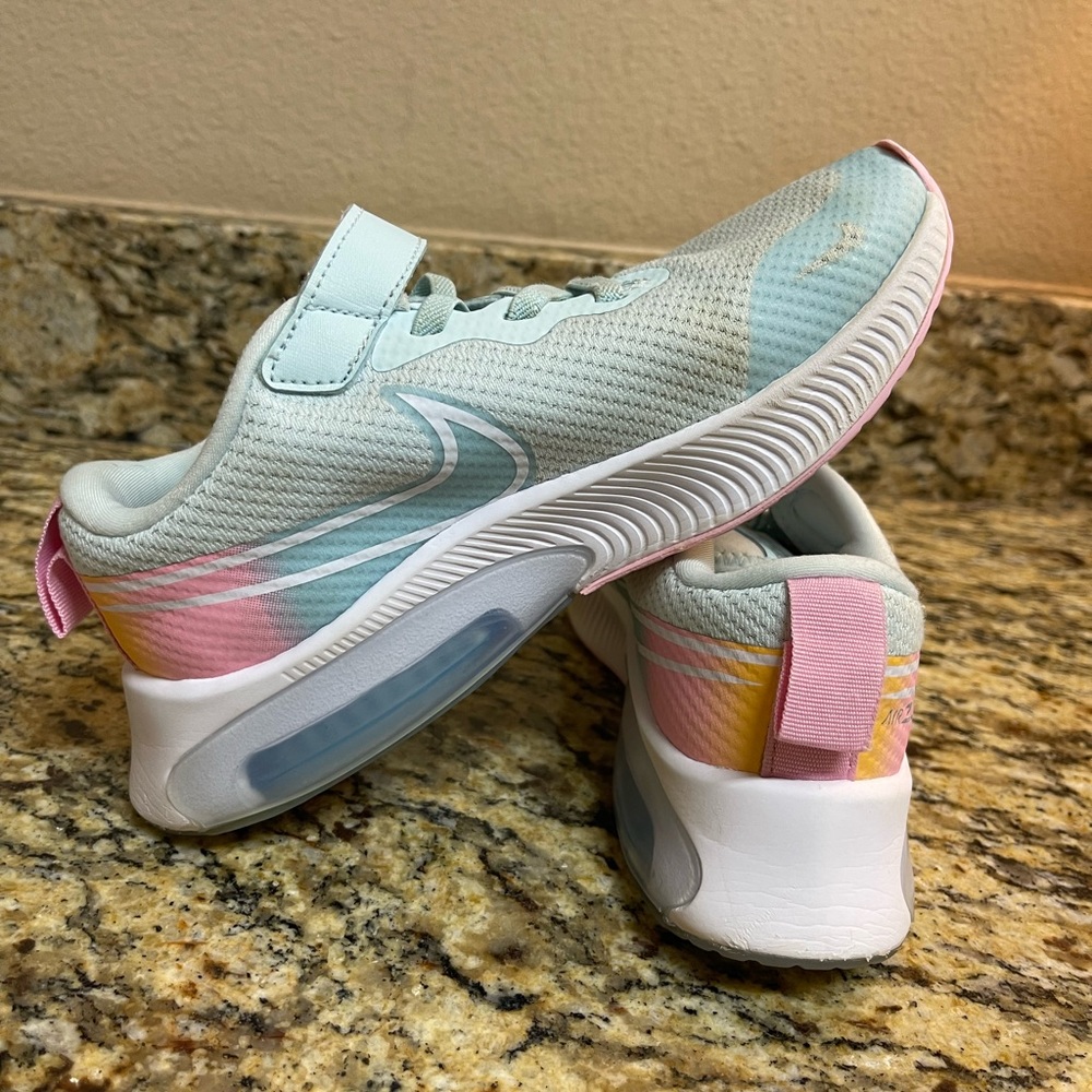 Girls Nike Running Shoes